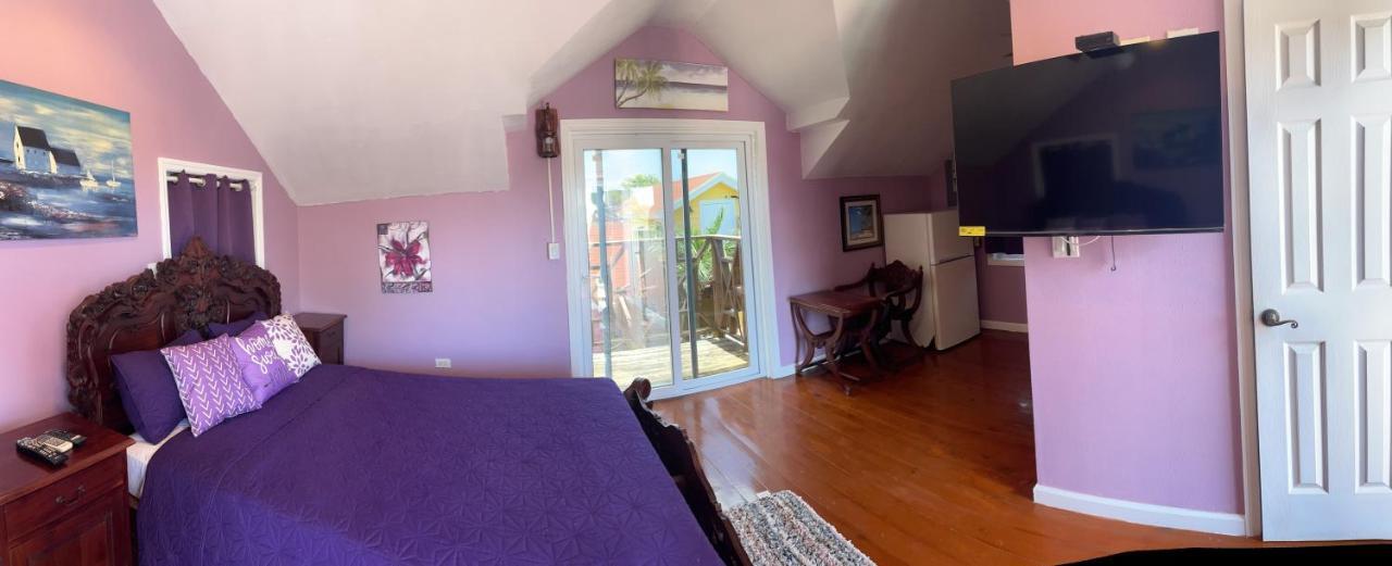 Bay Inn Estates Alice Town  Bagian luar foto
