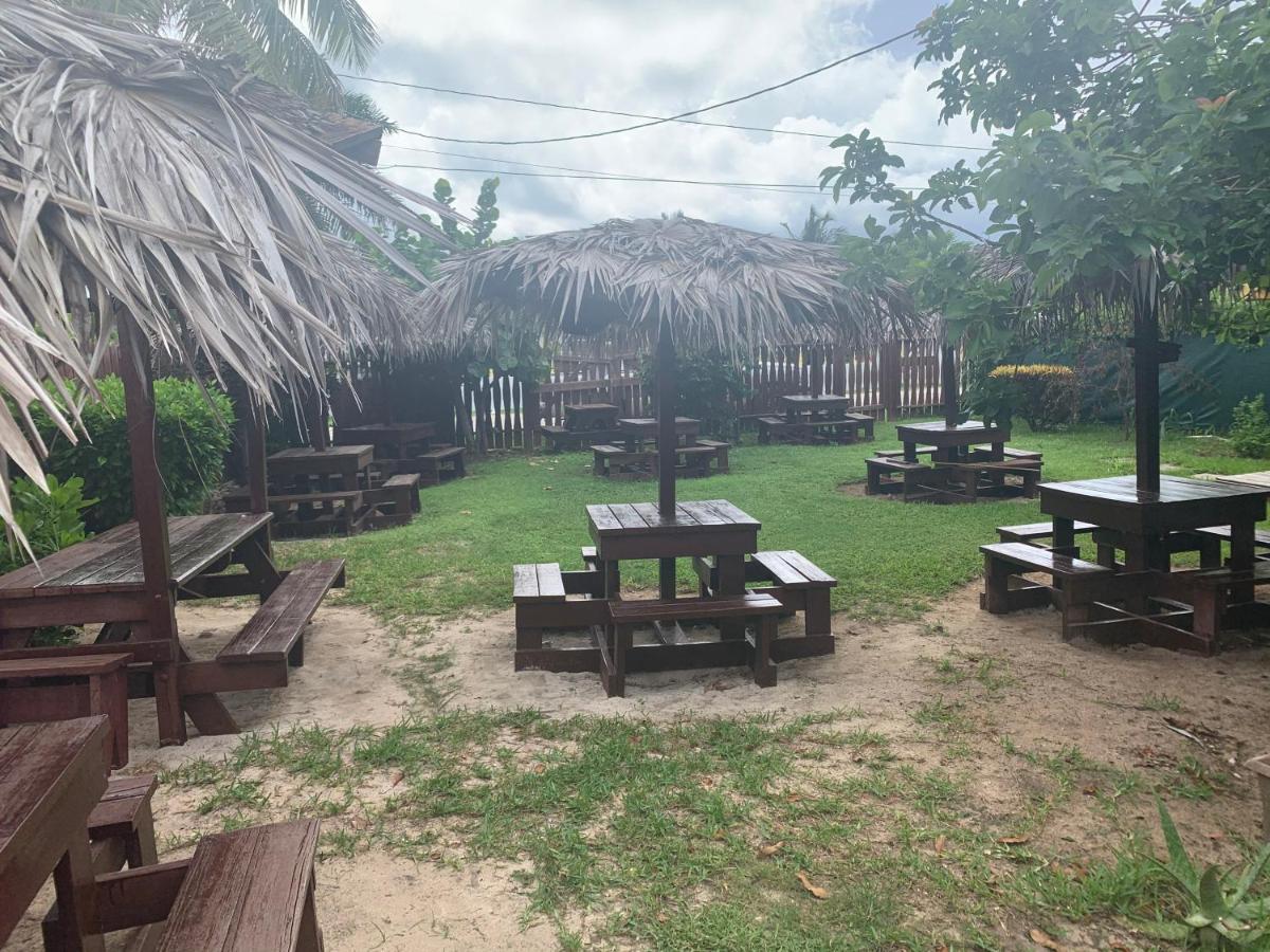Bay Inn Estates Alice Town  Bagian luar foto